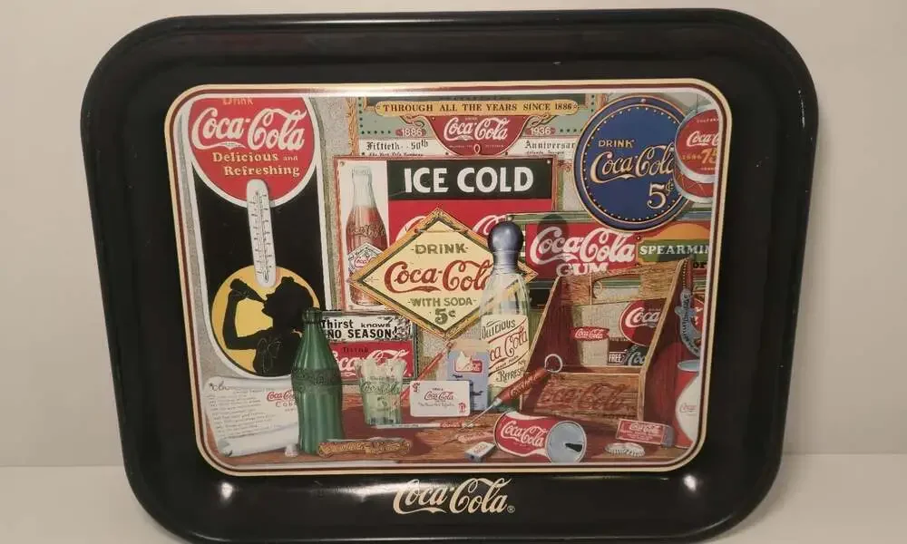 VINTAGE --1985 Coca-Cola OLD ADVERTISEMENT Black Tray #83110 13